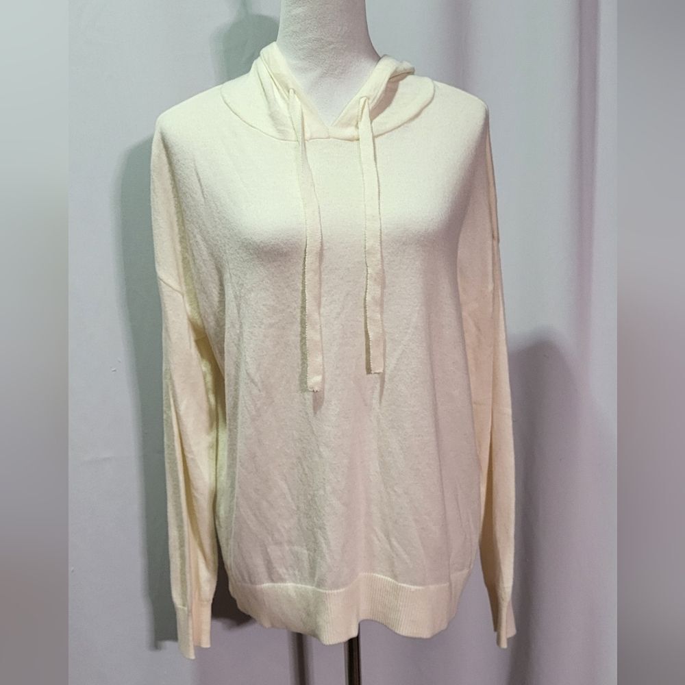 Members Mark Women's Ivory Cream Cashmere Blend Pullover Hoodie Size Medium GUC - Picture 2 of 12